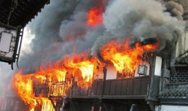 两部门发文:文物建筑不得直接装灯搞“亮化”